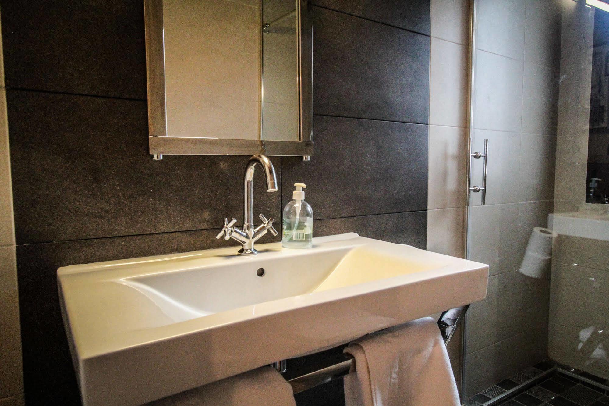 Apartamentos Turisticos Aguas De Víznar Exterior foto