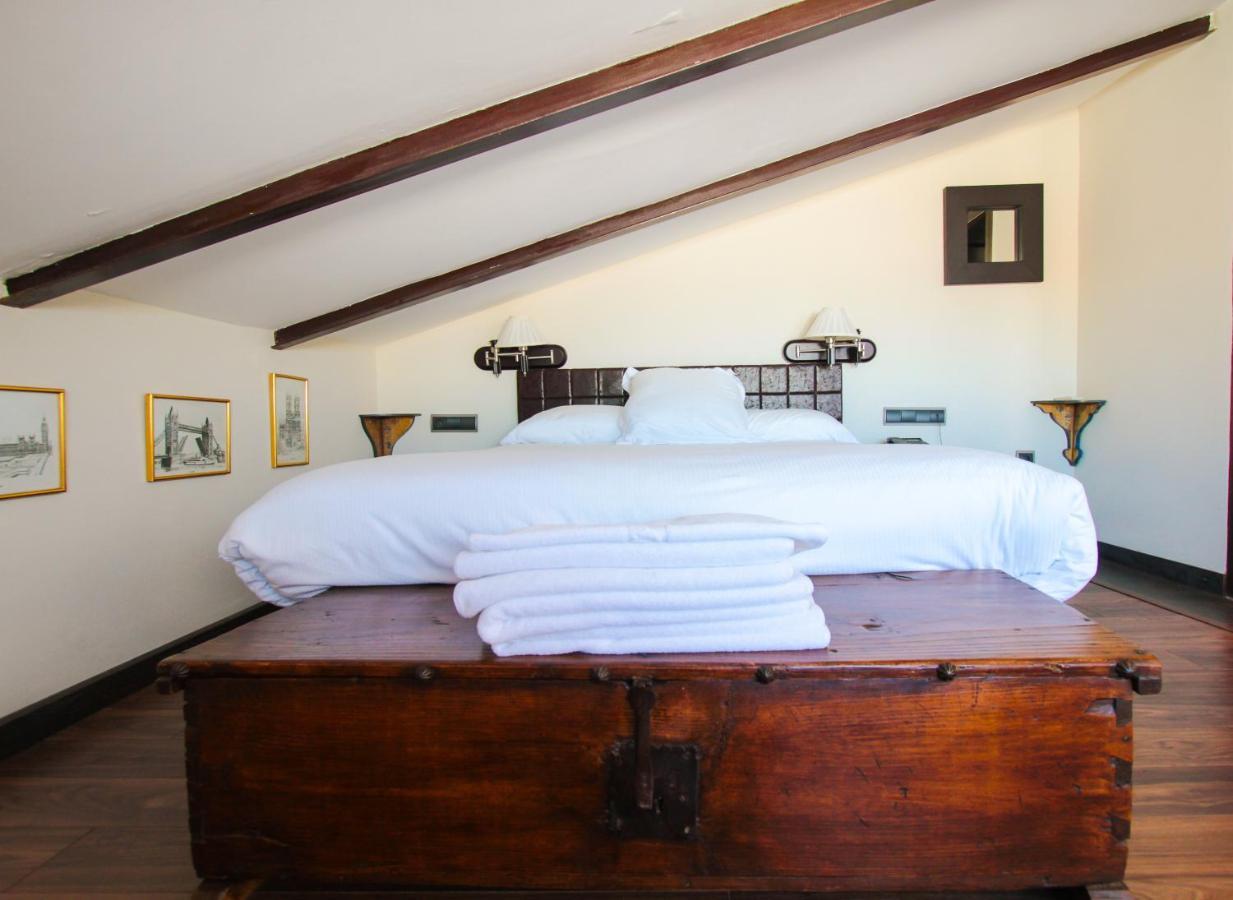 Apartamentos Turisticos Aguas De Víznar Zimmer foto